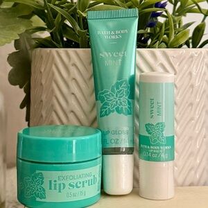 🆕👗 BATH & BODY WORKS LIMITED EDITION “SWEET MINT“ LIP CARE SET. FACTORY SEALED.